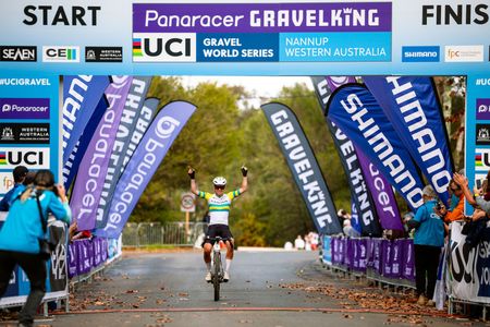 Tiffany Cromwell (Canyon-SRAM) takes her second victory in a row at the SEVEN gravel race in Nannup, Western Australia in 2026
