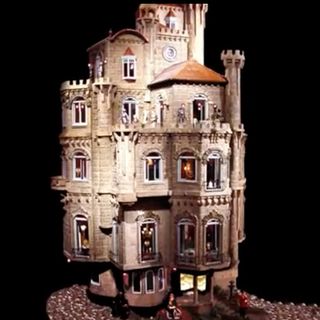 doll house castle with windows and doors