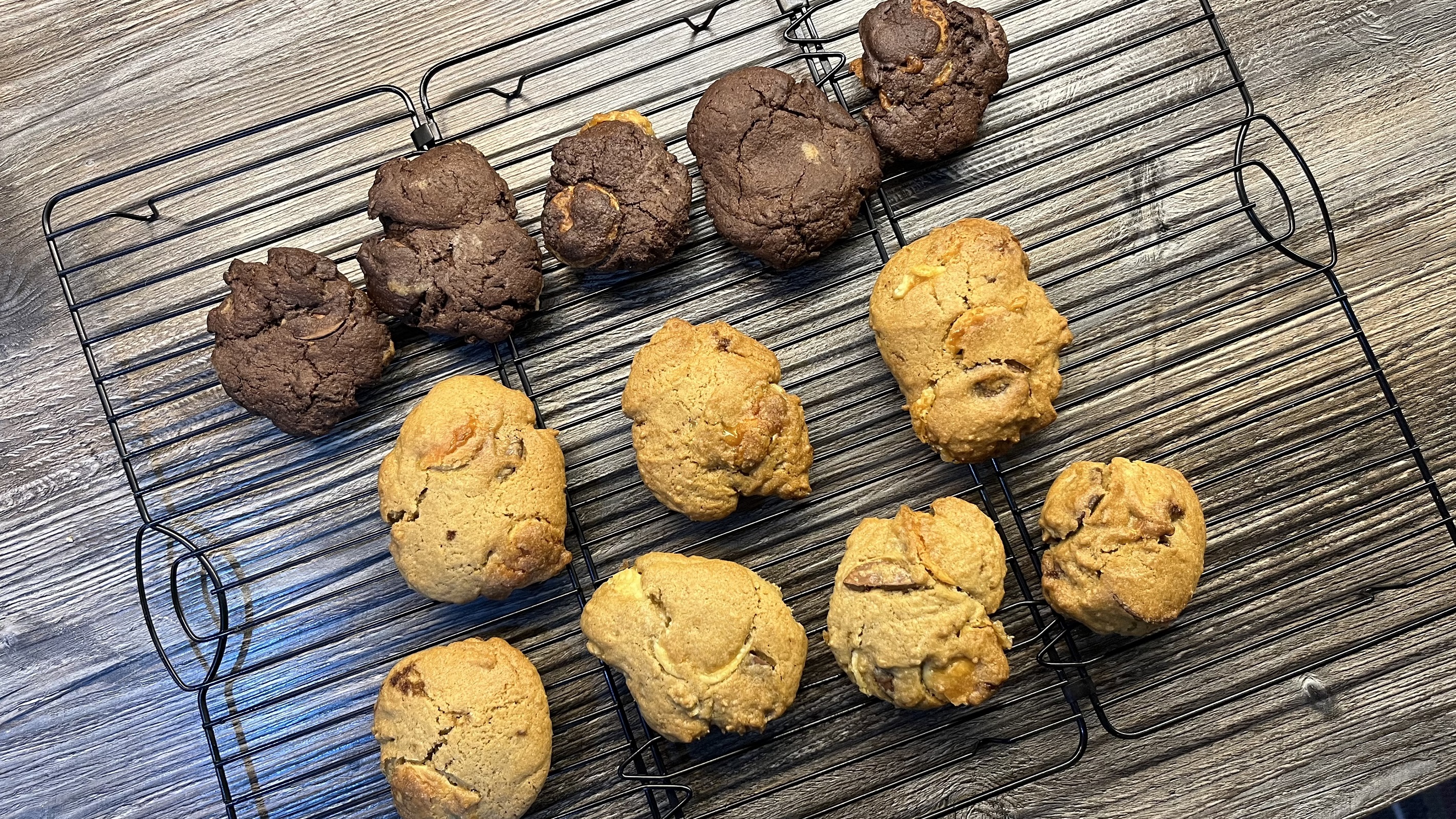 air fryer cookies on a cooling rack