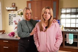 Peri with her mum Leela Lomax in Hollyoaks.