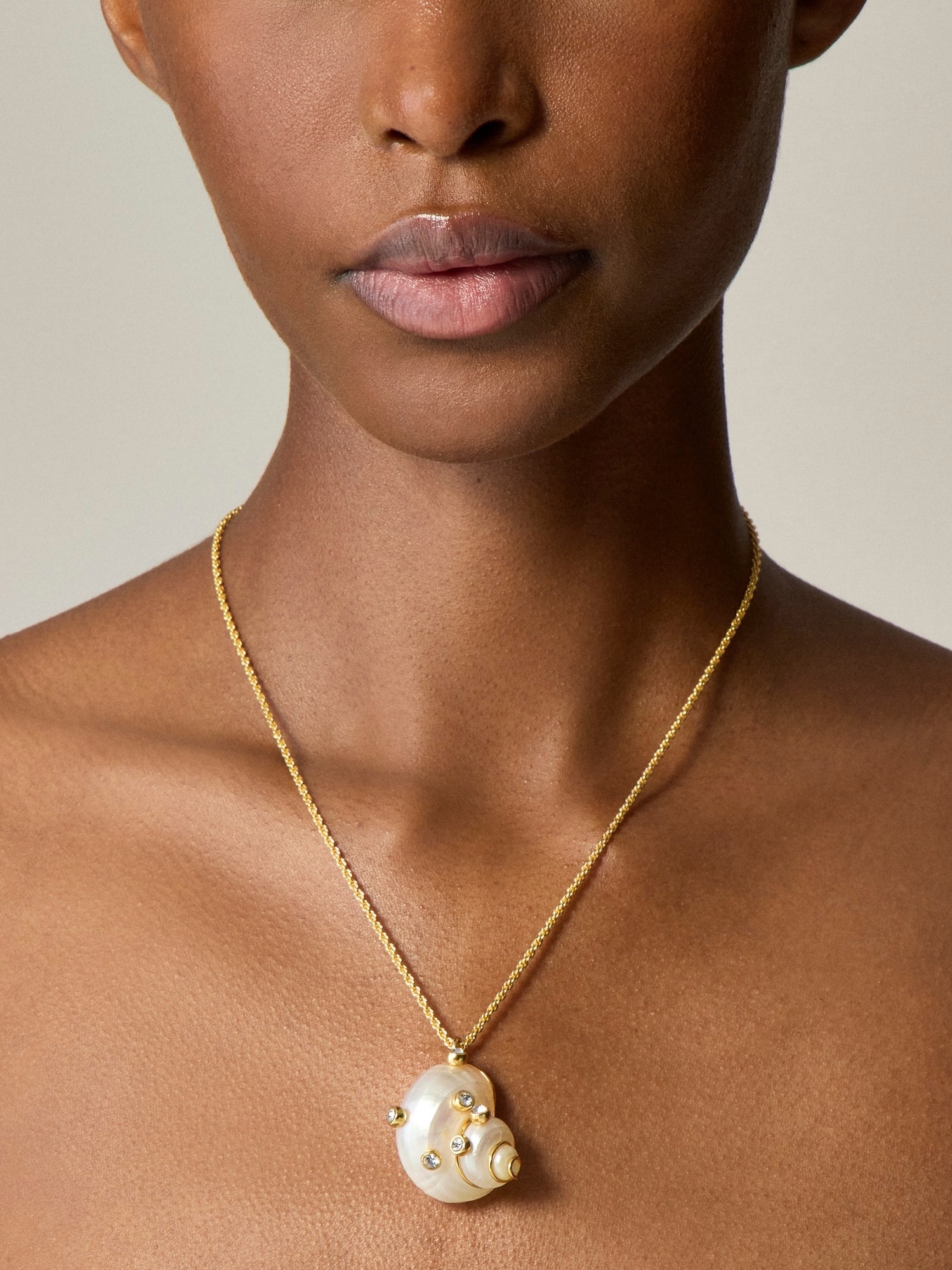 J.Crew, Seashell Pendant Necklace With Crystals