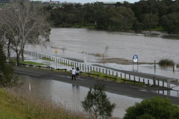 It was walking room only on Barrabool Rd today, as floods closed the road to traffic.