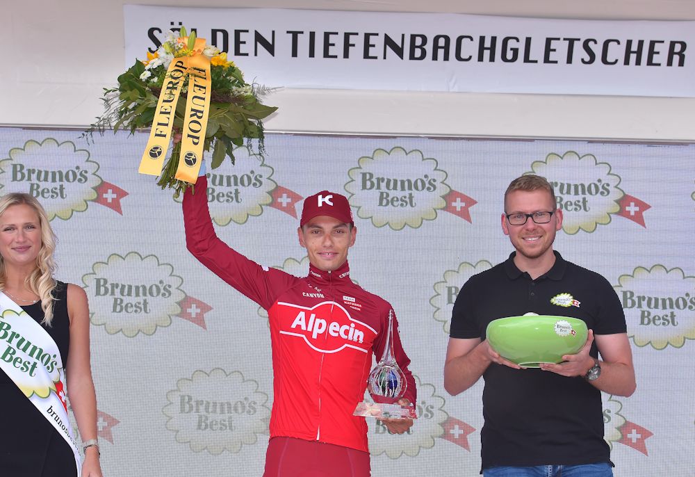 Simon Spilak on stage after winning stage 7 at Tour de Suisse