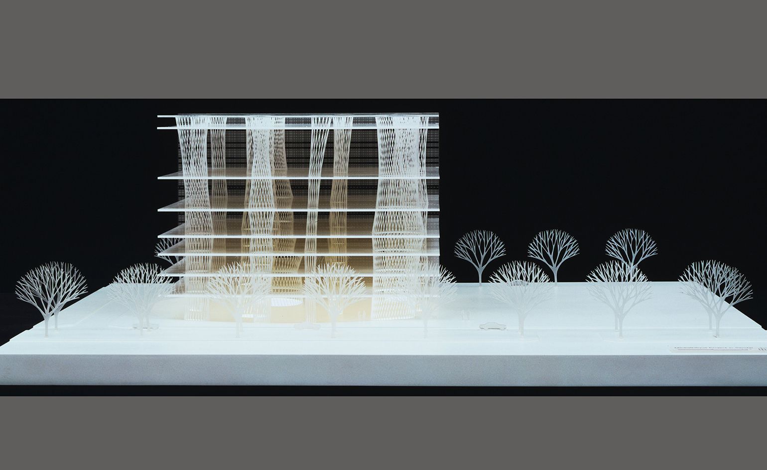絶版 MoMA 展示図録 Japanese Constellation建築 モマ RkFwcrVKrHYmyczWzqxJRW-1540-80.jpg
