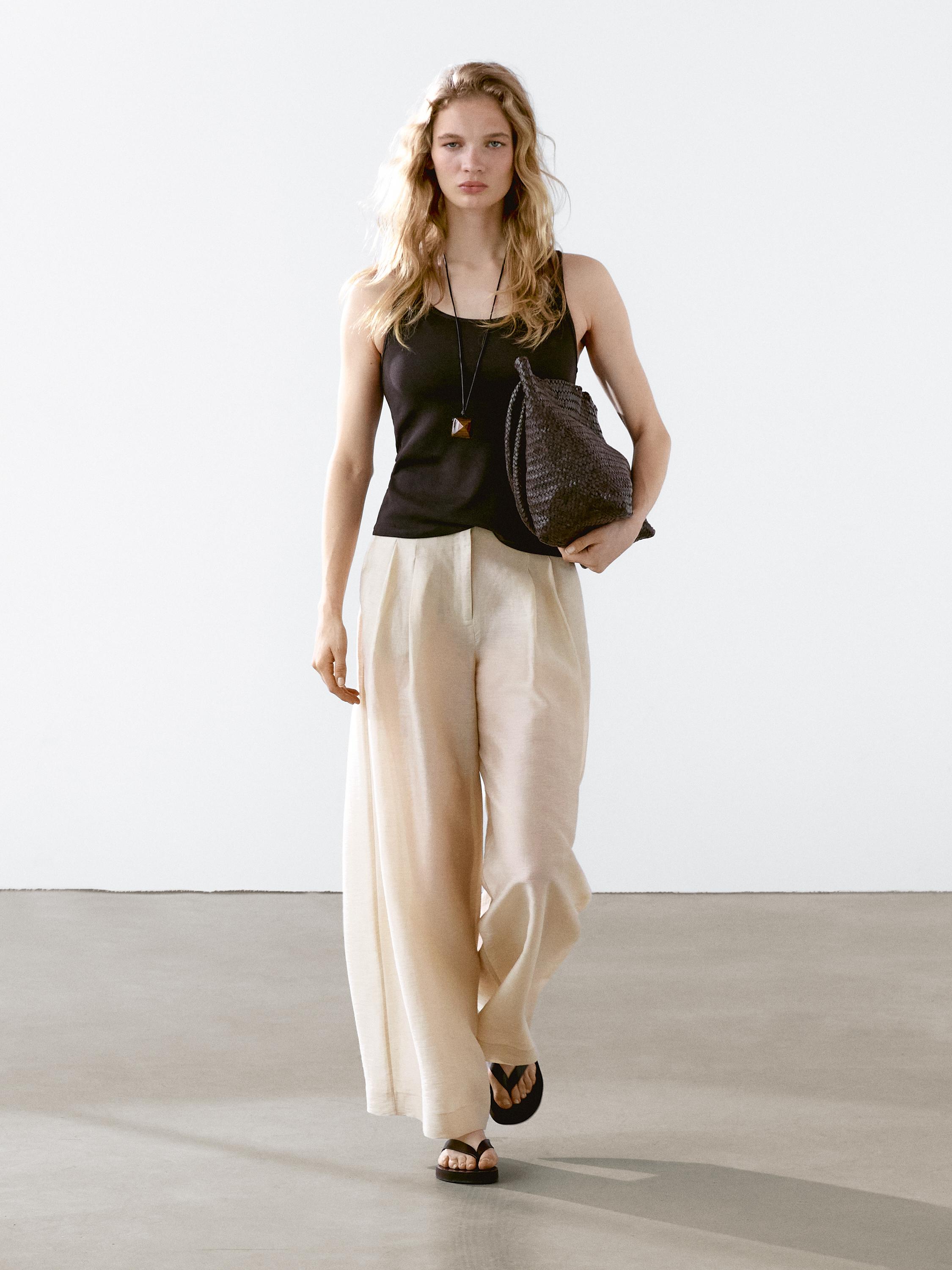Flowing Linen Blend Trousers With Darts