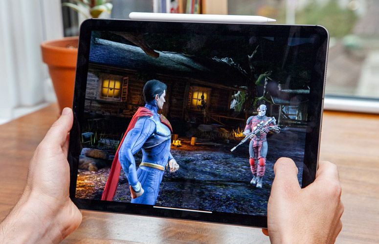 Ipad Pro 2018 12 9 Inch Review Benchmarks And Specs Laptop Mag