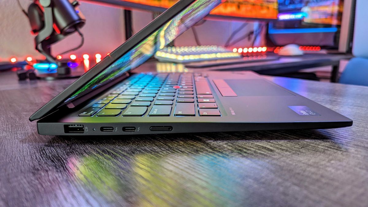 Image of the Lenovo ThinkPad X1 Carbon (Gen 12).
