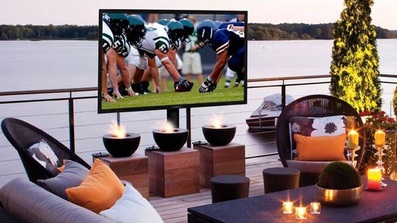 Should I buy a SunBriteTV? A look at the outdoor, weatherproof TV manufacturer