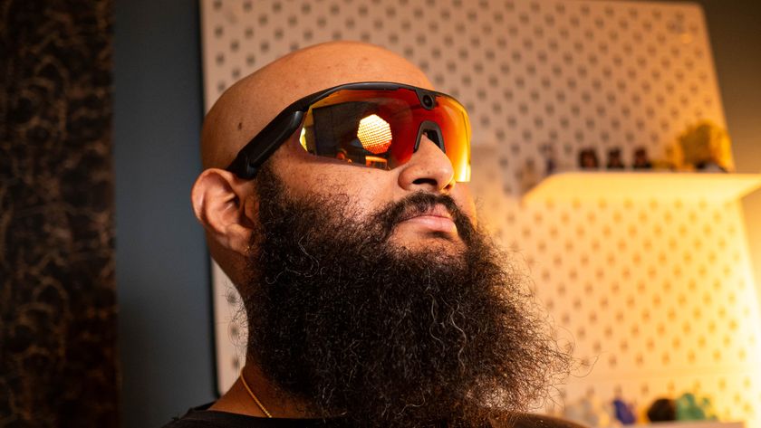 BleeqUp Ranger smart glasses 