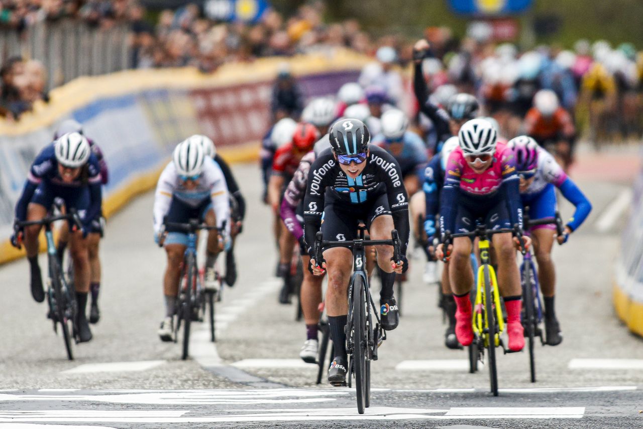 Scheldeprijs Women 2022 2nd Edition Schoten Schoten 1381 km 06042022 Lorena Wiebes NED Team DSM photo Rafa GomezSprintCyclingAgency2022