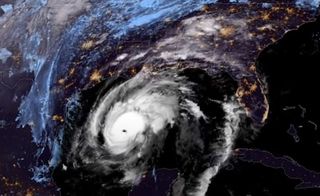 Satellite imagery shows Hurricane Zeta approaching Louisiana.