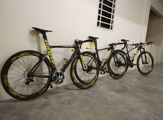 Matt Wong's matching Giant bike collection