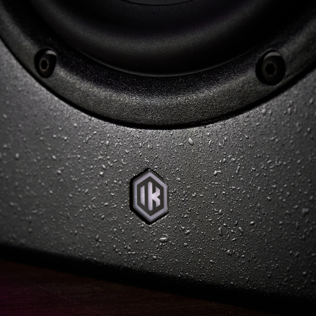 IK Multimedia iLoud Precision 6