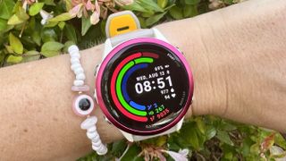 the goals watch face on Garmin Forerunner 570