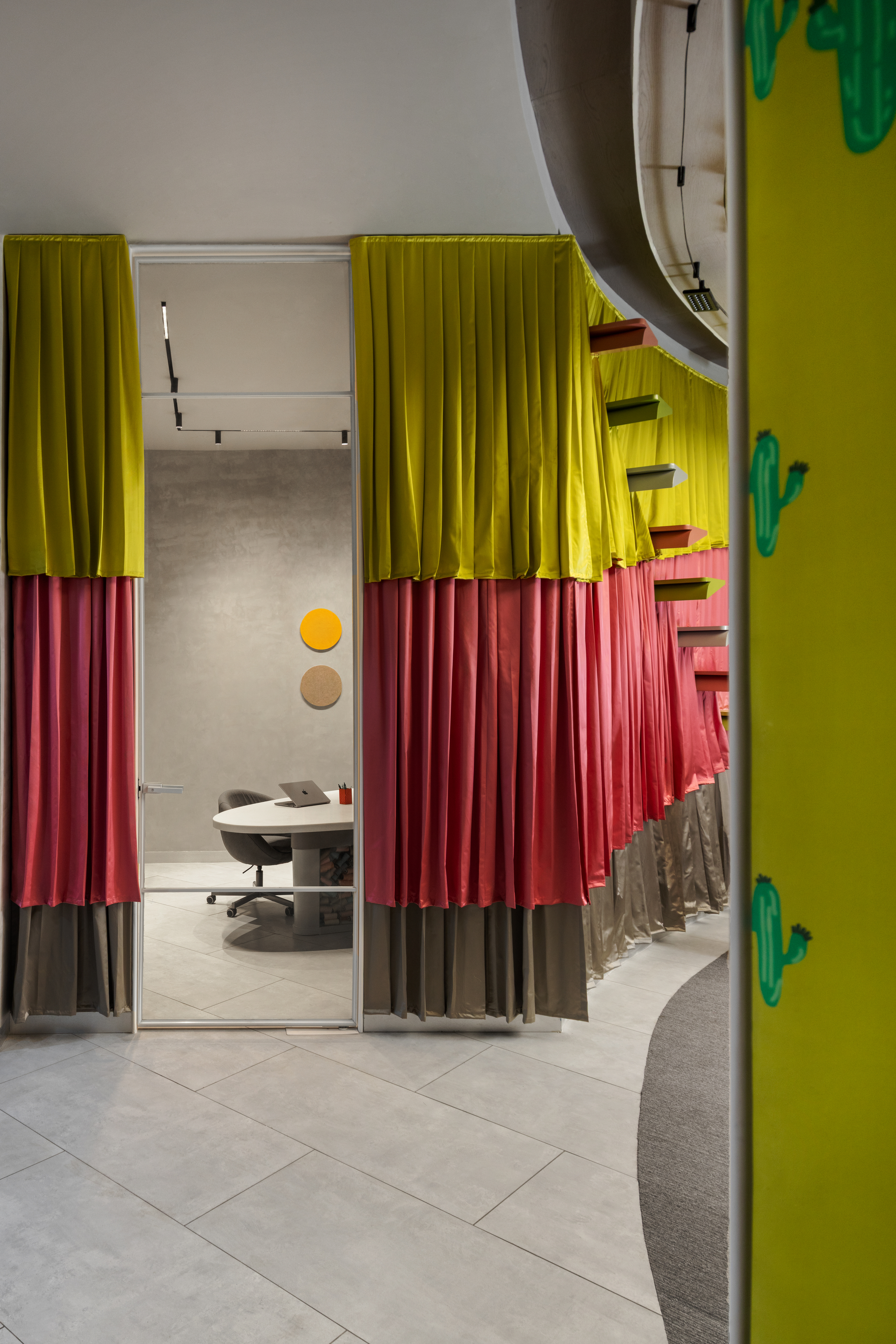 kolkata office of doreme, designed by space and design india
