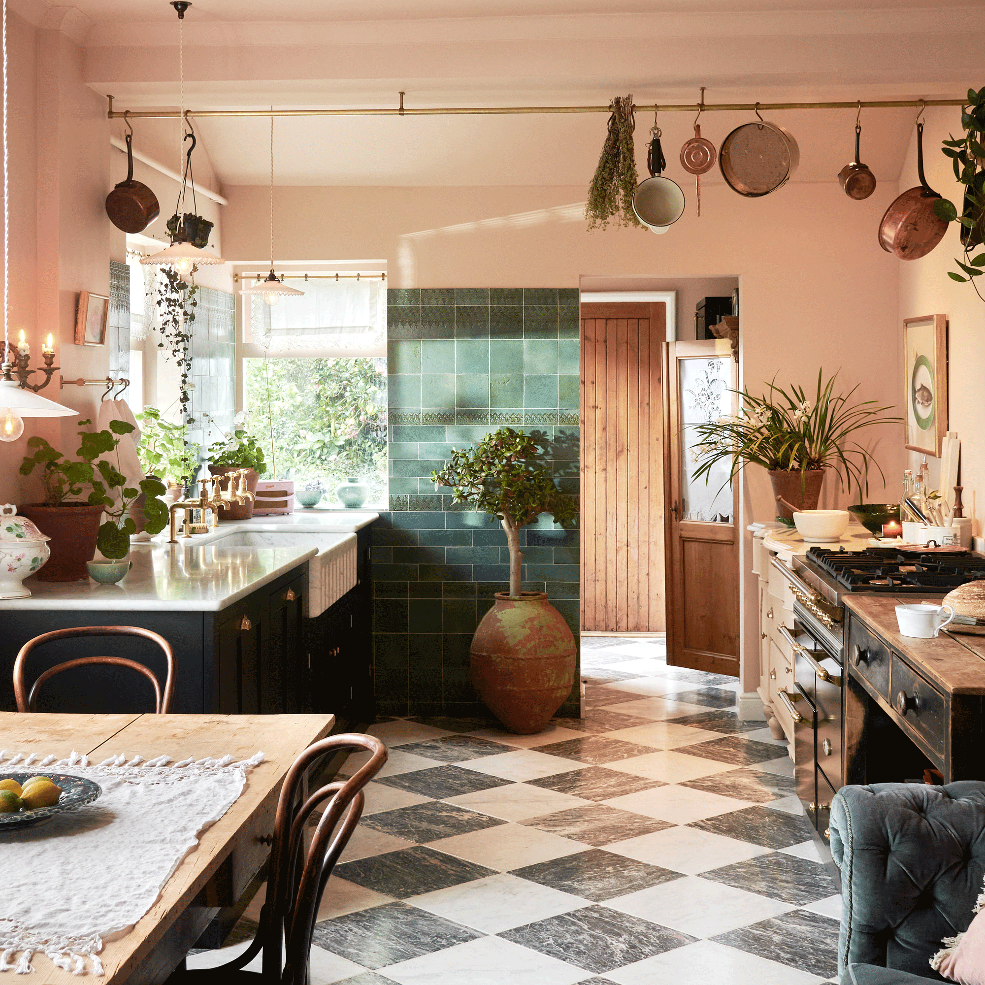 11 Kitchen Floor Ideas That Will Set The Tone of Your Space from