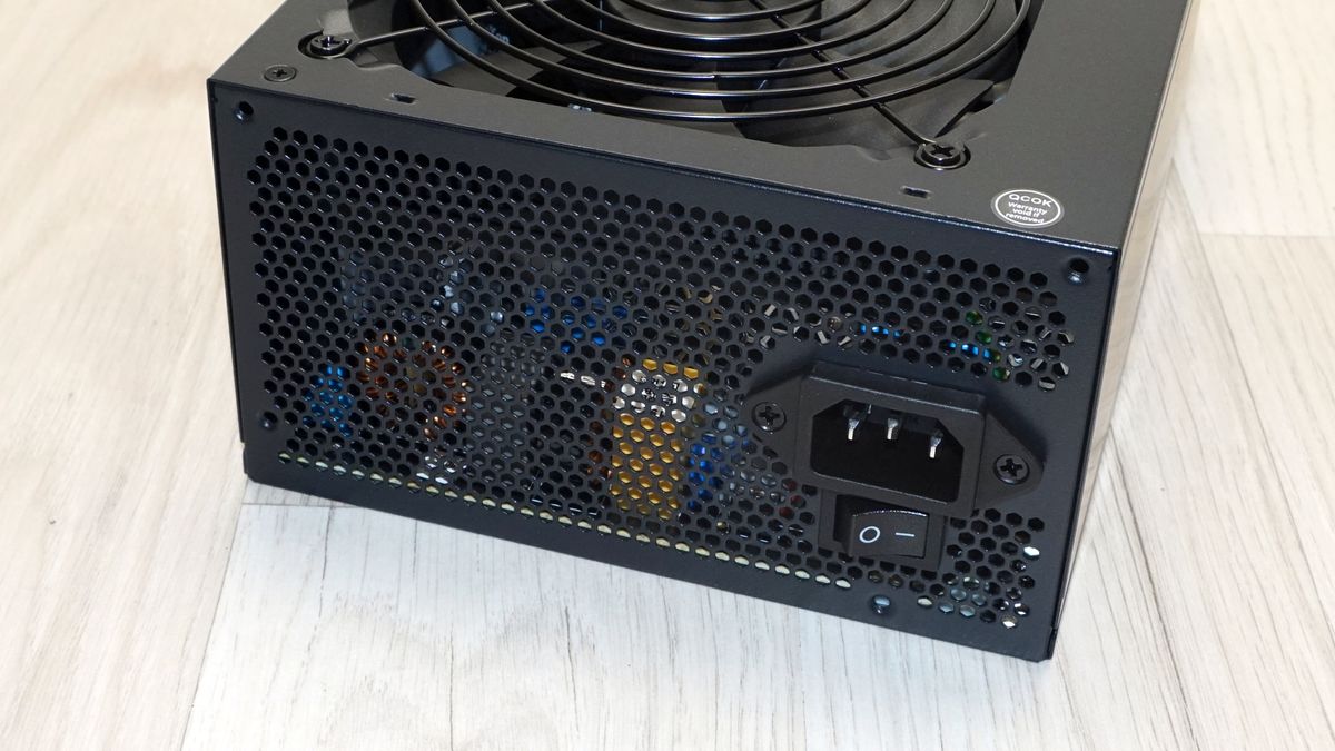 Cooler Master MWE Bronze V2 230V 650W