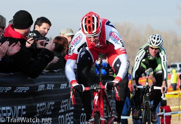 Todd Wells (Specialized) riding the same barriers that cost him a trip to the hospital on the next lap.