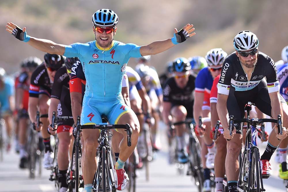 Andrea Guardini (Astana) beat Tom Boonen (Etixx-QuickStep))