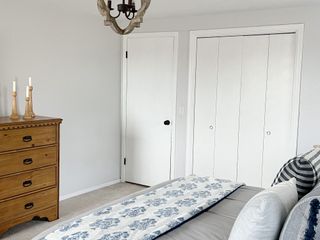 painted closet doors in bedroom
