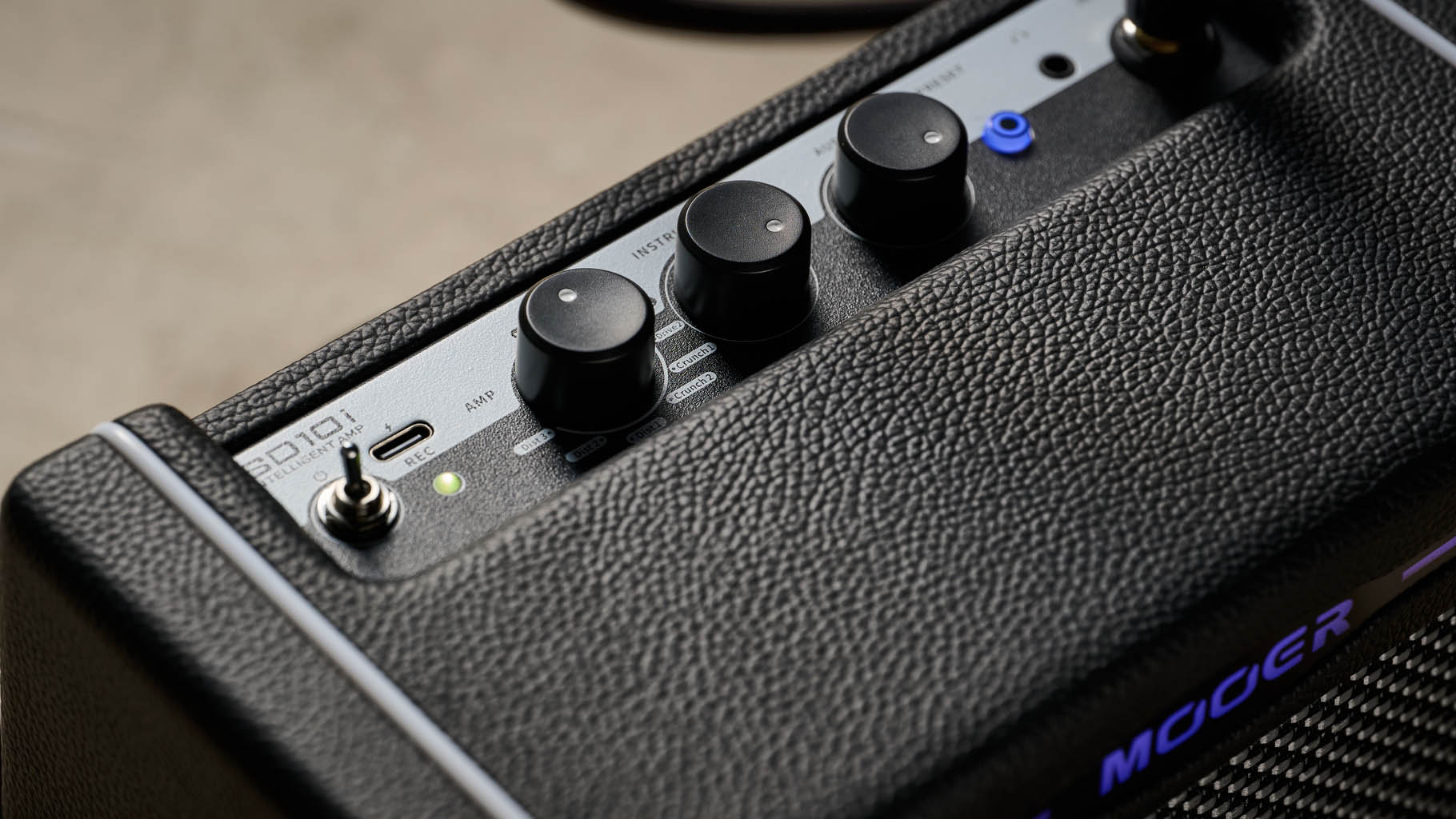 Mooer Audio SD 10i Intelligent Amp: the new desktop amp is a packed with features and sounds and has a logo that lights up when switched on.