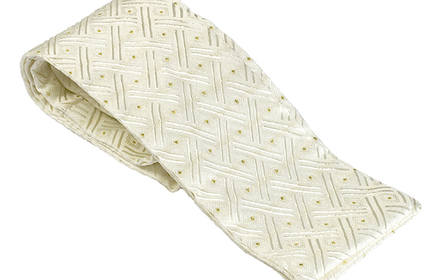 gold-spot-trellis
