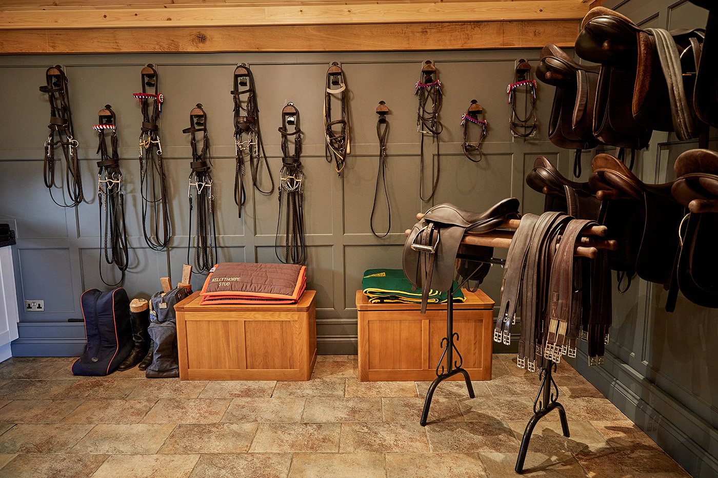 Interview Shoot, Leesha Leeman at Kellythorpe Stud