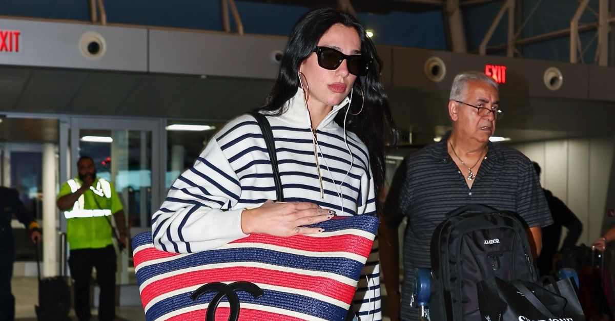 No Suitcase, No Trainers—This is the Bag and Shoe Trend Stylish Dressers Are Wearing to the Airport Instead