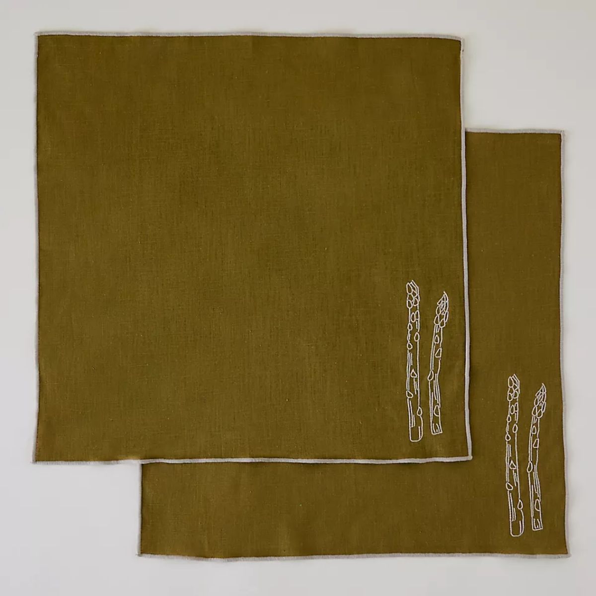 Green embroidered napkins 