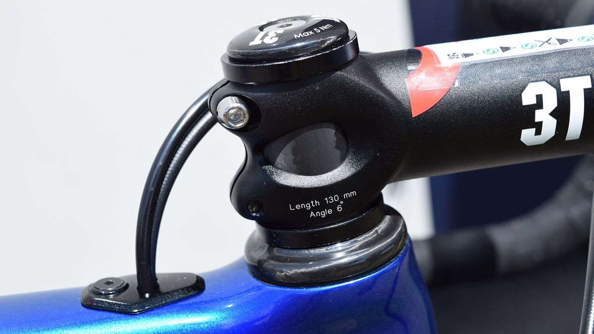 Warbasse runs a 130mm alloy stem
