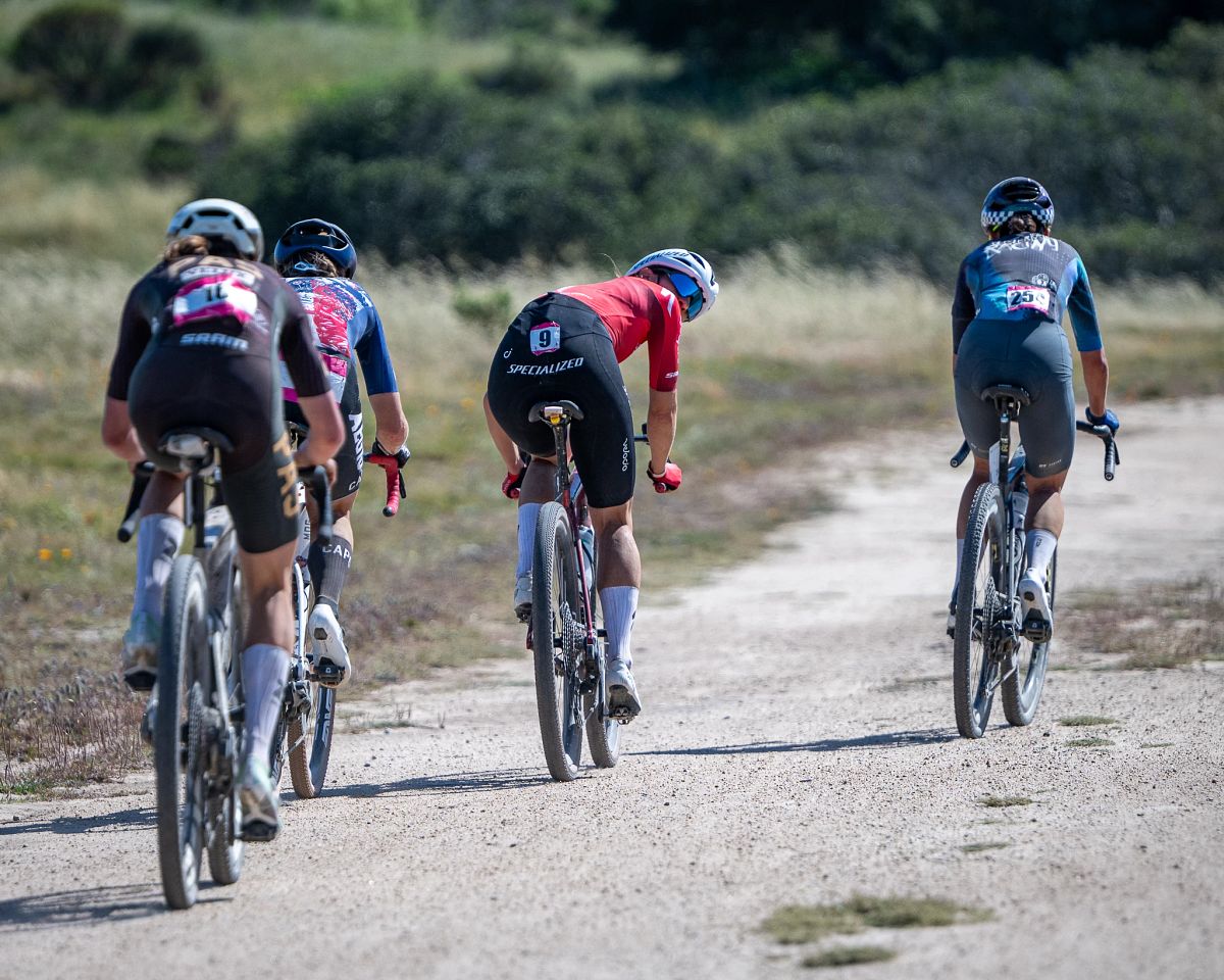 Sof&amp;iacute;a G&amp;oacute;mez Villafa&amp;ntilde;e (Specialized Off-road) looks back from the lead group of four at the Sea Otter Classic Gravel Race, the opening round of the 2026 Life Time Grand Prix series