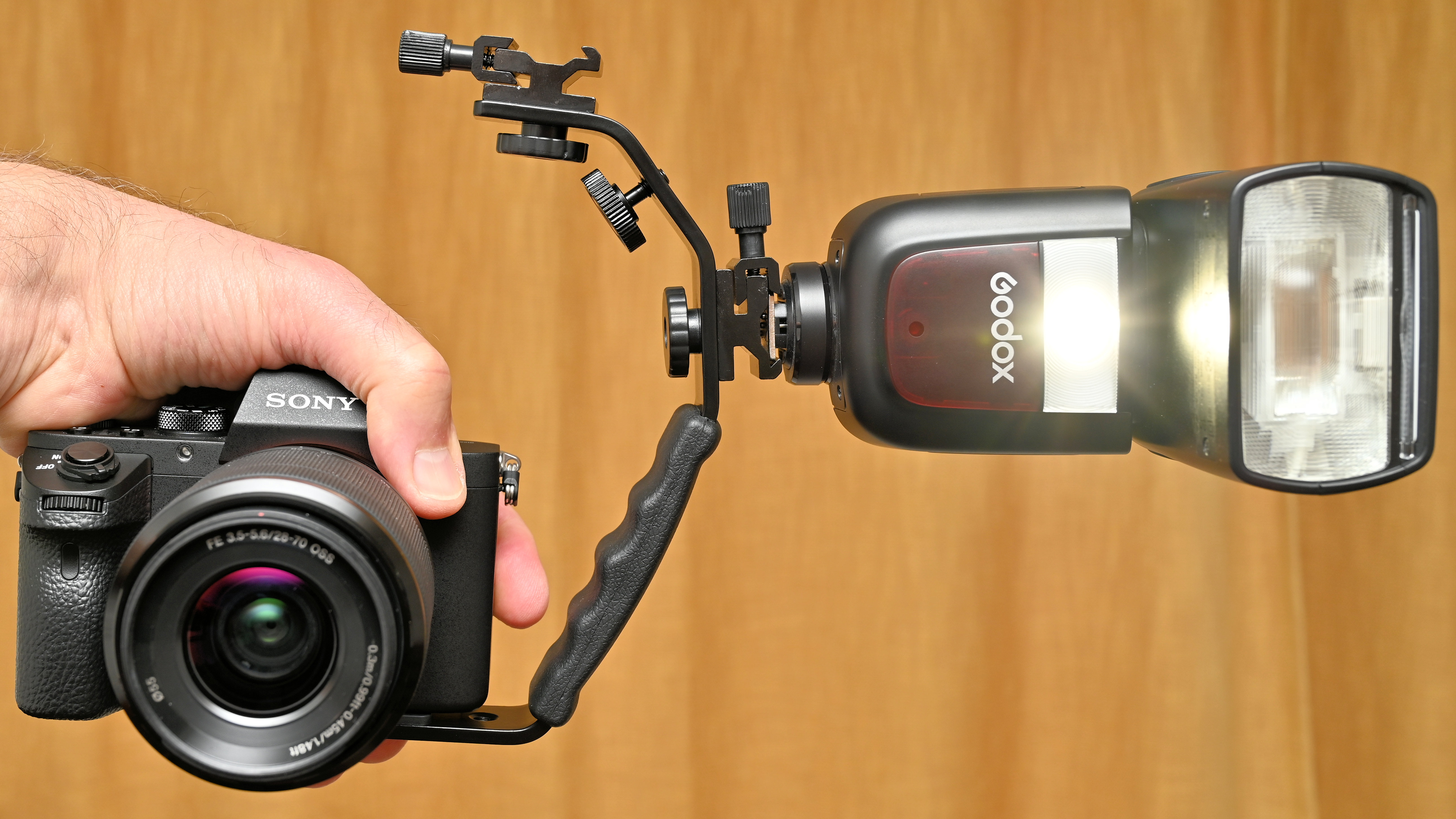 ChromLives Camera L Bracket Mount Video Grip