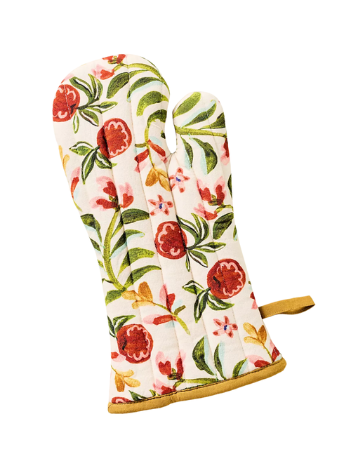Molly Yeh Oven Mitt