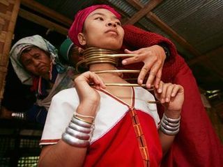 long necked women of thailand kayan tribe