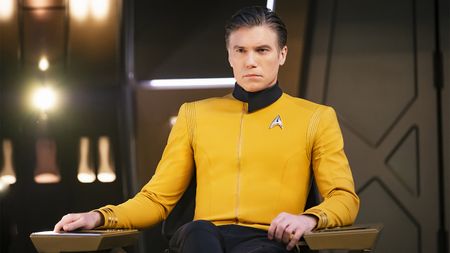 Captain Pike in the Star Trek Discovery season 2 premiere