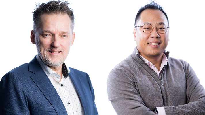Smiling headshots of Ron Cottaar (L) and Jae O Choi Park (R).