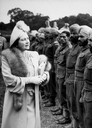 The Queen Mother with soldiers