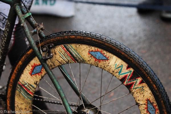 Decorative deep-dish wheel.