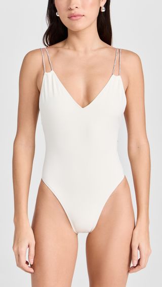 The Lynn One Piece