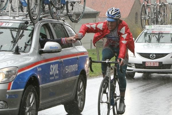 Riders made frequent trips to the team cars
