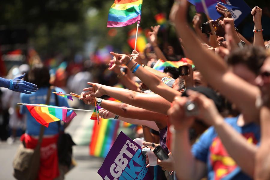 Boy Scouts marched in New York&amp;#039;s gay pride parade for the first time