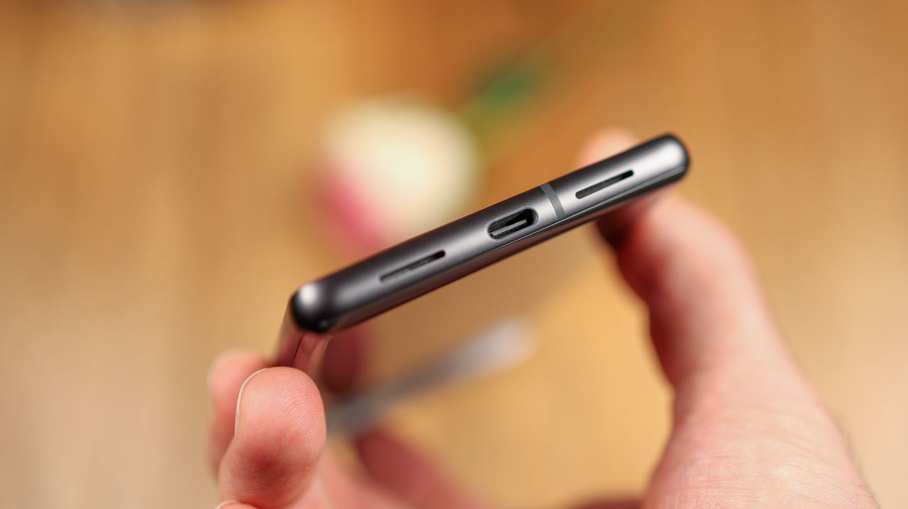 A photo of the Google Pixel 7