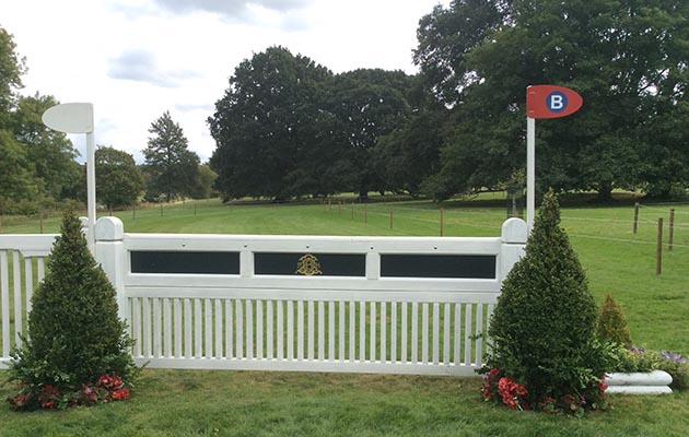 Burghley-2018-fence17B-white-gates
