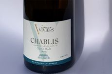 Domaine du Ch&acirc;teau de Viviers Chablis wine