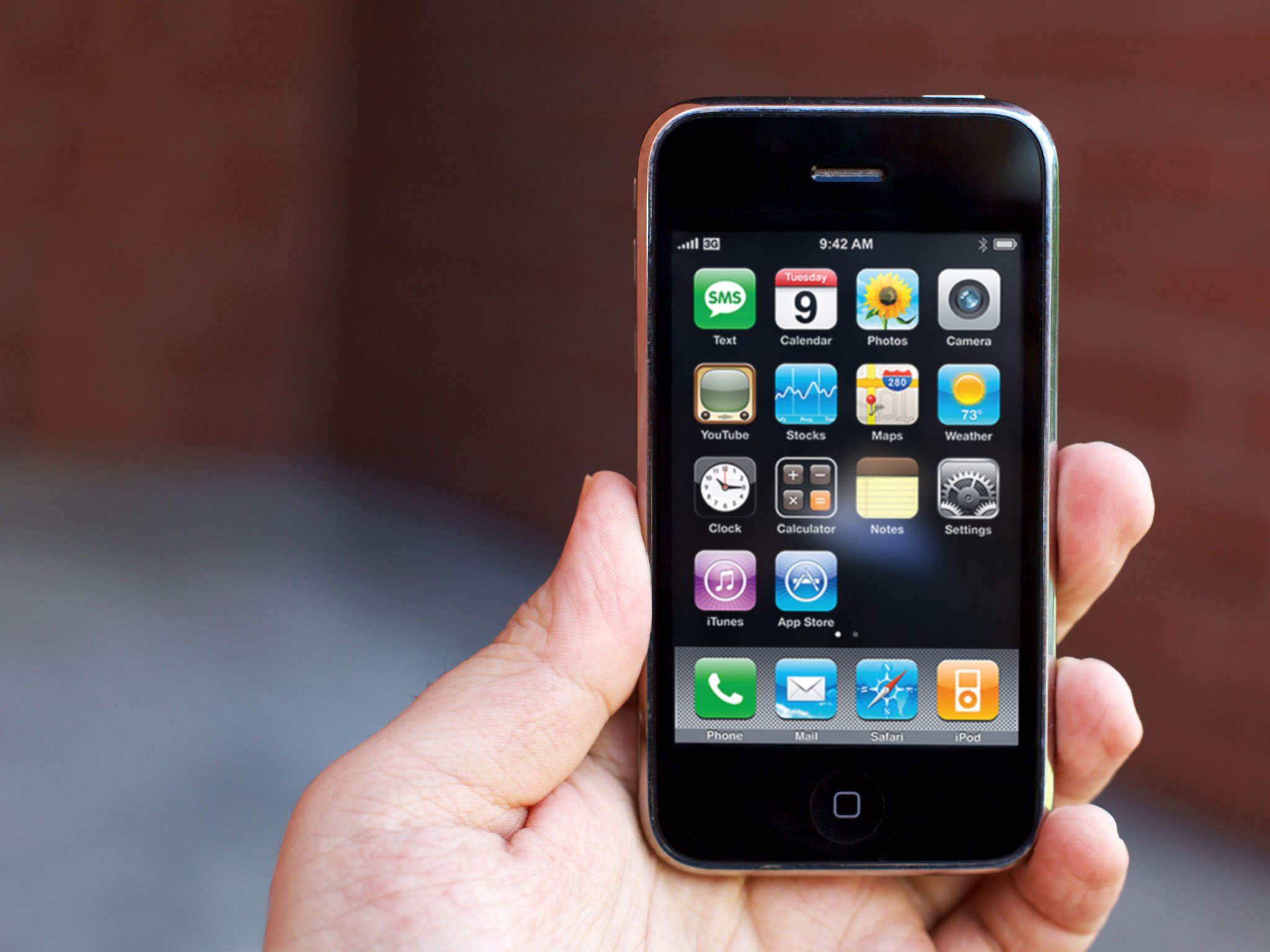 History of iPhone 3G: Twice as fast, half the price | iMore