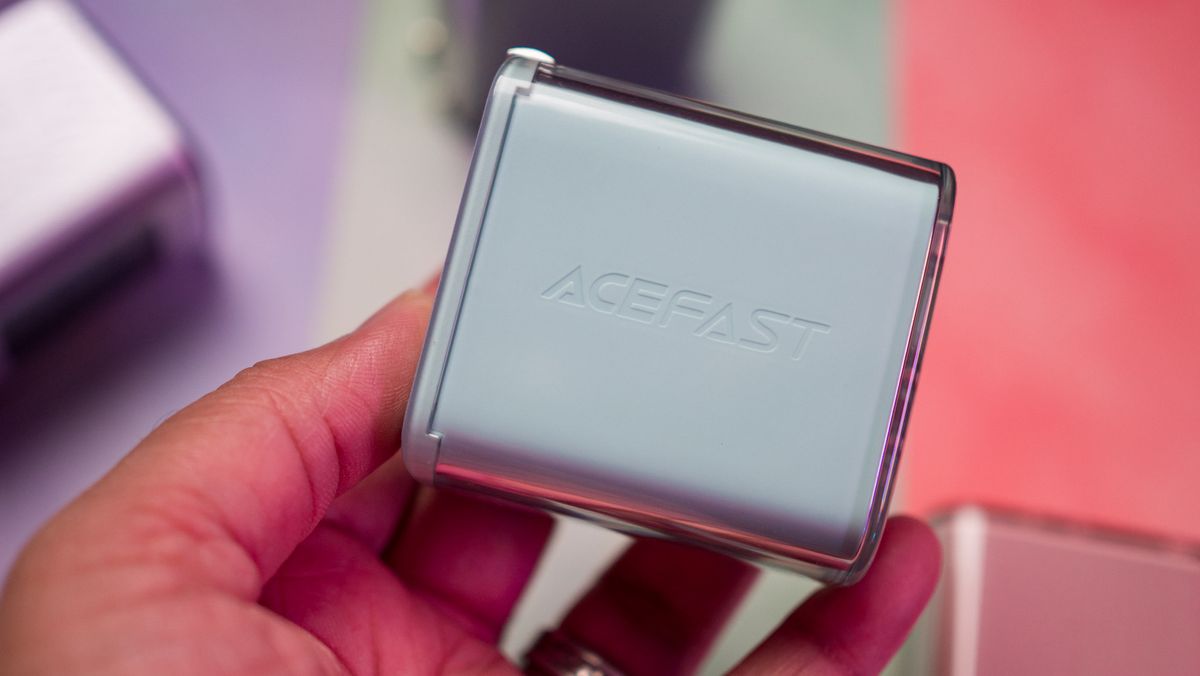 Acefast Crystal Charger