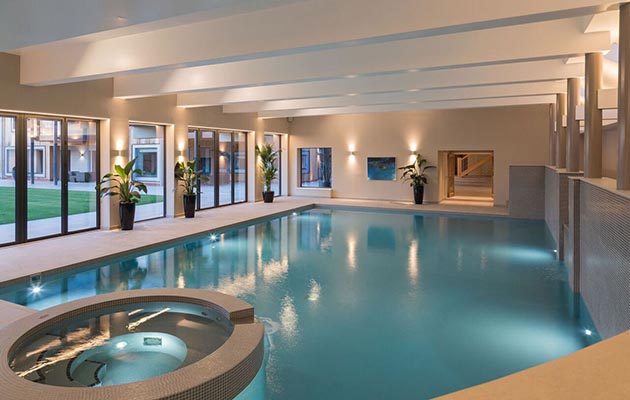 pool.jpg