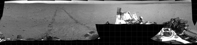 Amazing Mars Photos: Curiosity Rover's 1st Martian Month | Space