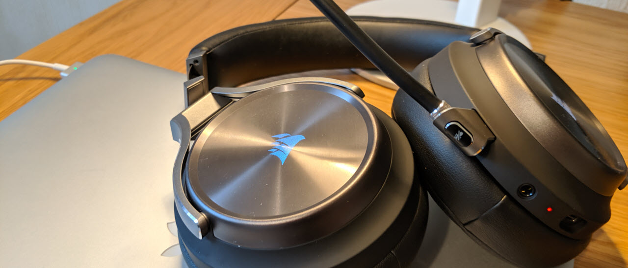 Best Wireless Gaming Headset: Corsair Virtuoso RGB Wireless SE