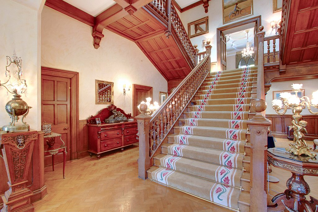 Staircase at Storrs Hall via Davis &amp; Bowring